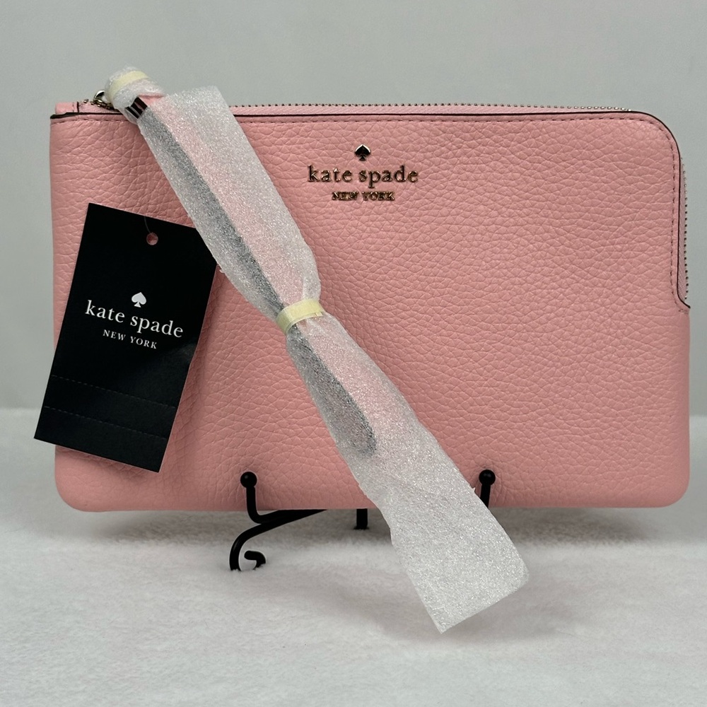 Kate Spade wristlet NWT